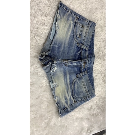 celana pendek jeans PRELOVED