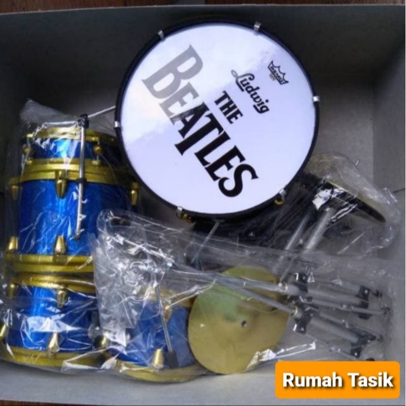 Miniatur Alat Musik Drumset Untuk Pajangan / Hiasan / Kado Atau Souvenir Murah Berkualitas