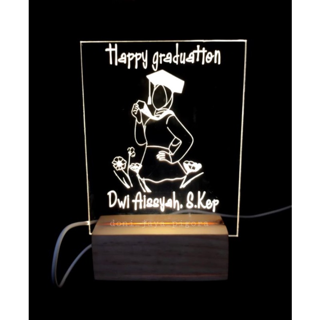 Kado Graduation custom grafir akrilik lampu LED Uk. A5