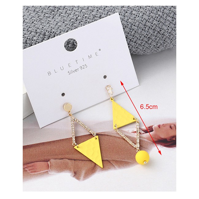 LRC Anting Tusuk Fashion Plated Gold Triangle S925 Silver Pin Stud Earrings Y62317