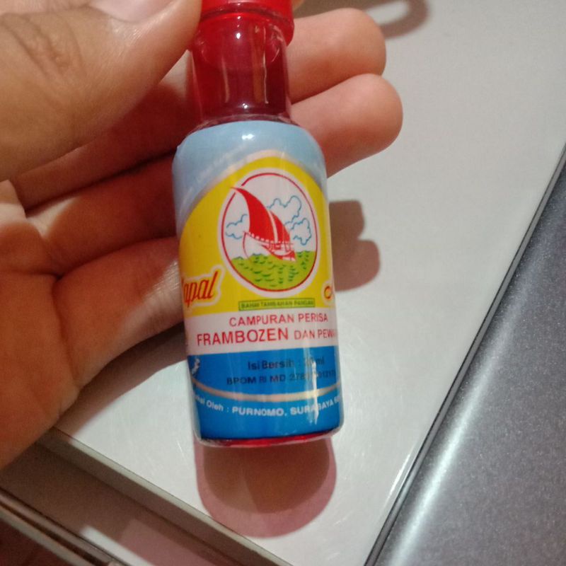 

Frambozen campuran rasa dan pewarna