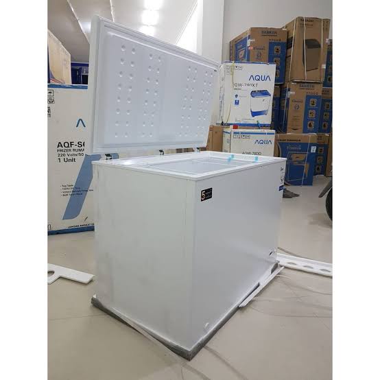 Chest freezer Midea HS 543 CK 500 liter 150 Watt