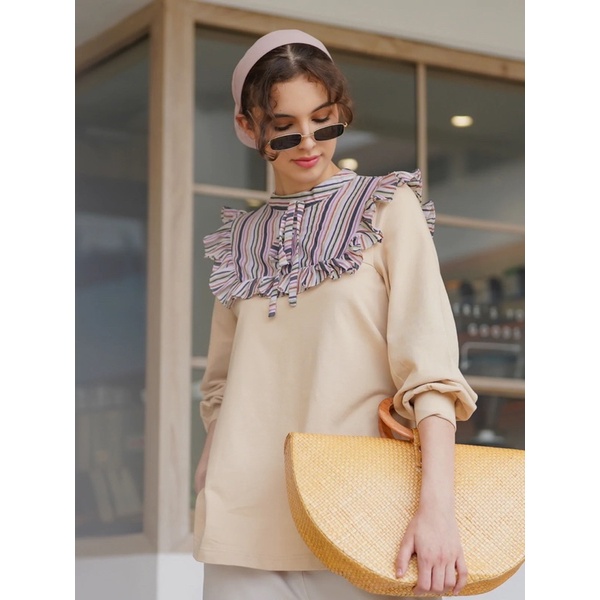 Genna Sweatshirt Beige Aleza Label