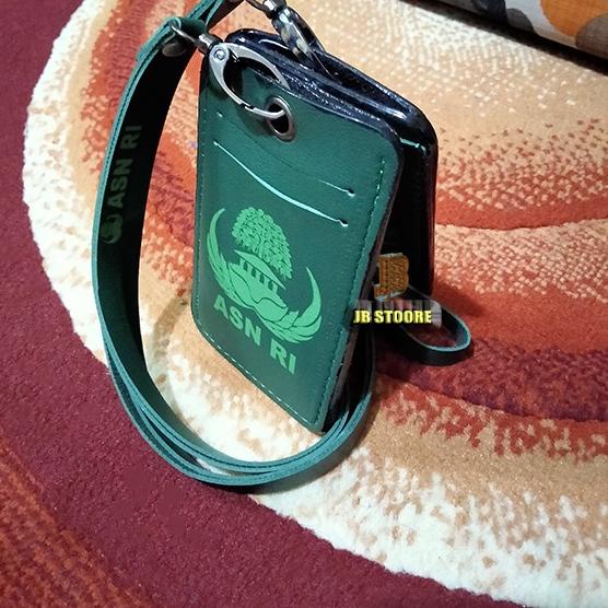 

Promo - Tempat Id Card ASN Gantung Kalung Kulit / Id Card Holder Asn Kulit / Name Tag Holder asn kulit
