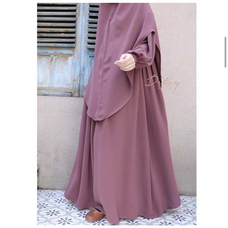 laira decorose ditsy jet agustus