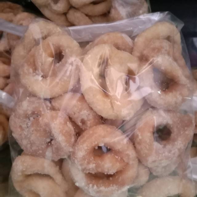 

Kue pikuk atau donat kering enak renyah empuk