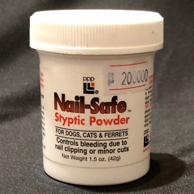 obat untuk kuku anjing yang berdarah