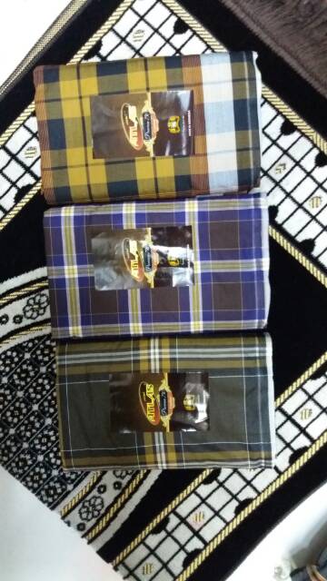 Sarung Atlas 750