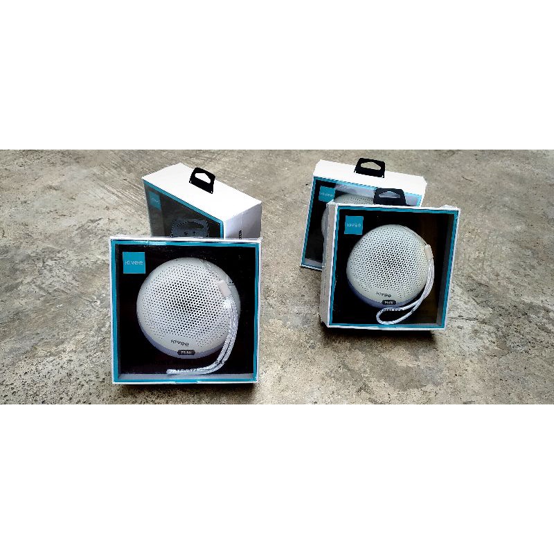 KIVEE KV-MW09 Portable Wireless Bluetooth Speaker Bluetooth 5.0, Support Breathing Colorful Light M