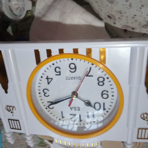 Jam Mobil Clock Vinnic 612 Dengan Tgl & Mesin Led Dimensi 7.6 X 4.5cm Bagus