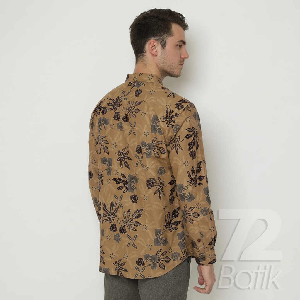 KEMEJA BATIK PRIA Lengan Panjang Premium Motif Daun Pepaya Coklat Choklat Cokelat 728094 Cap 72 - Baju Kemeja Atasan Pakaian Setelan Batik Pria Cowok Laki Laki Remaja Keluarga Kantor Lengan Panjang Modern Slimfit Slim Fit Premium Kekinian