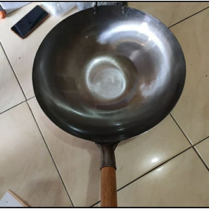 wajan/kuali gagang lurus baja putih 45cm