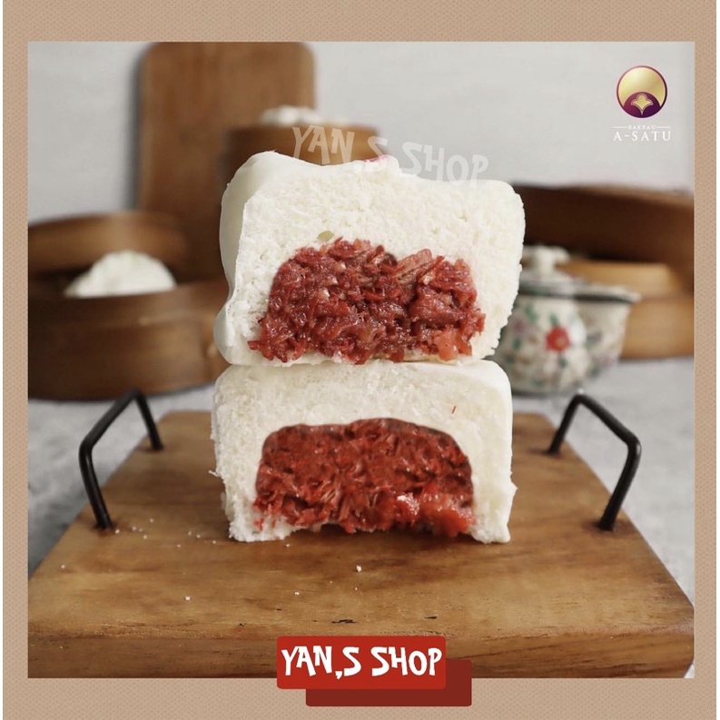

(READY SIAP KIRIM) Bakpau A1 Babi Merah / Charsiu - Bakpao A1 Babi Merah- Bakpau A Satu Babi Merah Legendaris