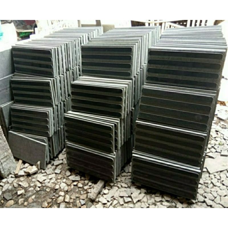 Ubin Granit Pemandu Tuna Netra