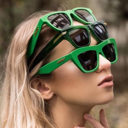 Kacamata Hitam Poligonal Pelindung UV Gaya Eropa Dan Amerika Untuk Wanita