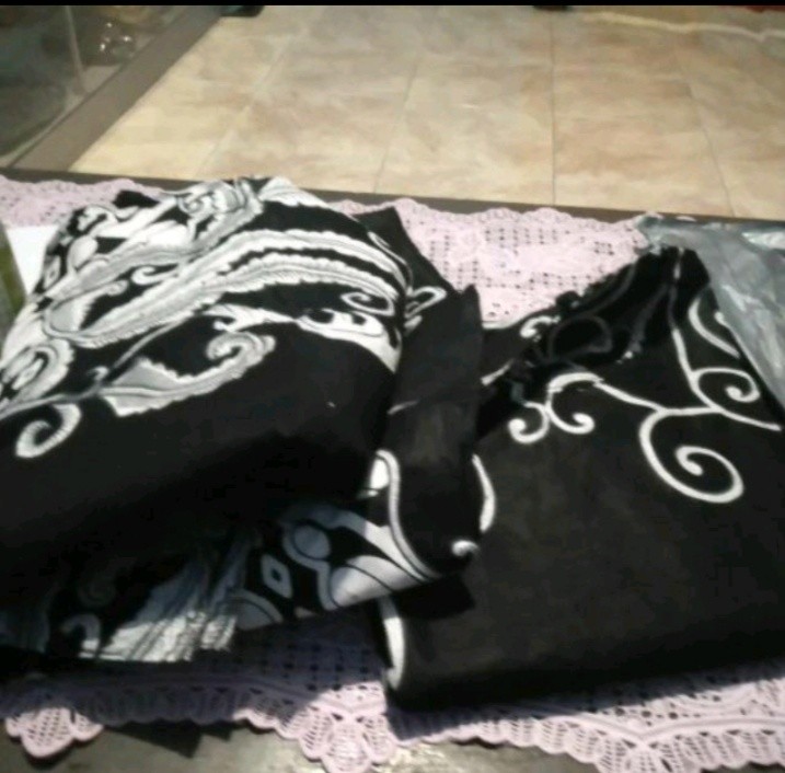 Batik Couple Keluarga Sania Ruffle Ori Ndoro Jowi Dnt Motif Ulir Putih