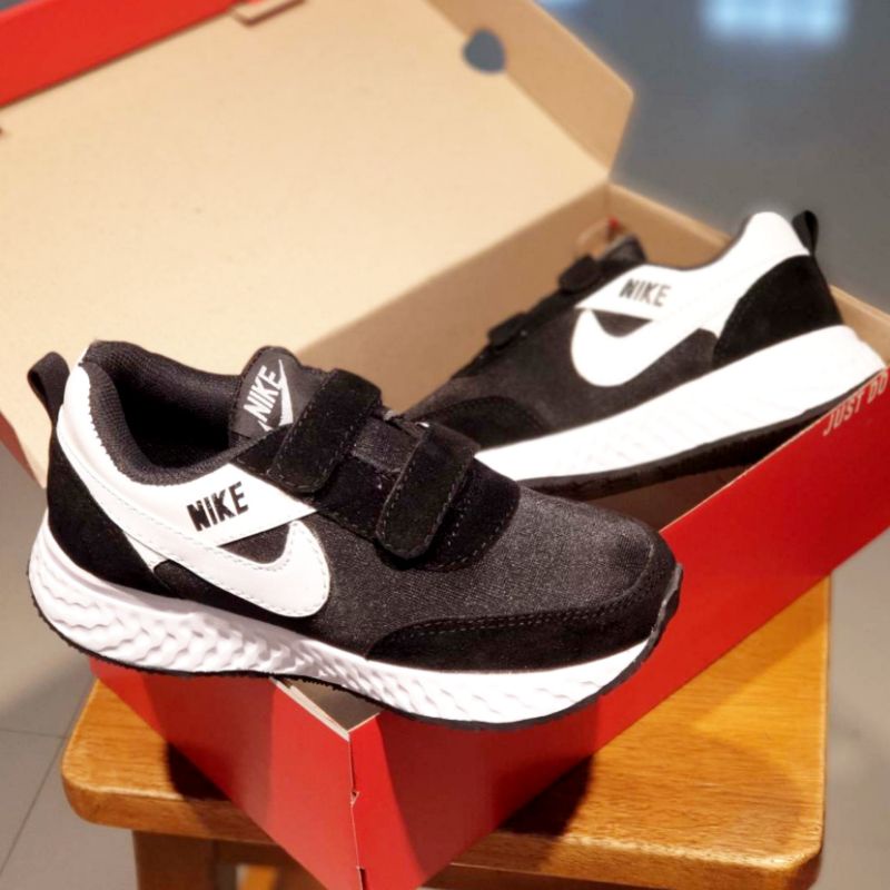Sepatu Anak Sneakers Laki Laki Nike Perekat Sepatu Sekolah Anak Laki Laki Sepatu Sneakers Anak Laki 