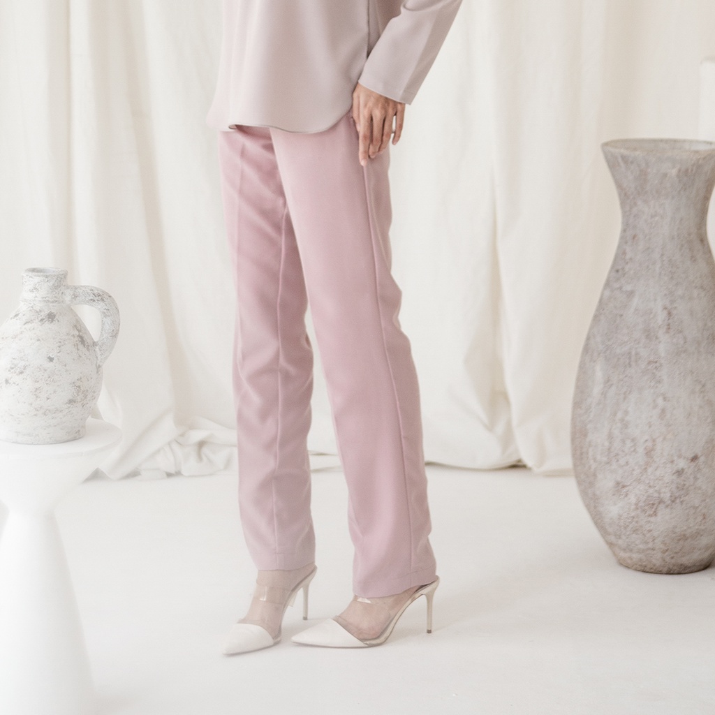 Pradnya Basic Trousers by Aska Label - Celana panjang wanita pinggang belakang karet warna Abu beige, Pink, Coklat, Hitam