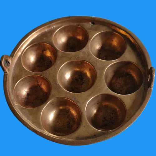 Vintage Kuningan Cetakan Apem Jawa