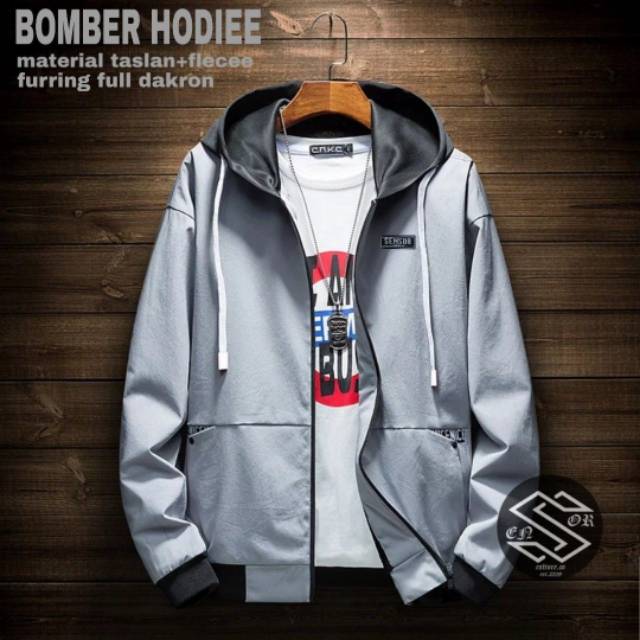 Bomber Hodie