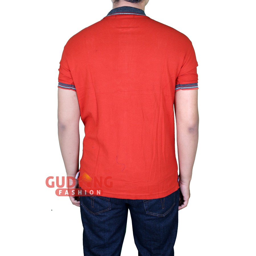 Kaos Kerah Pria Lengan Pendek PLS 111