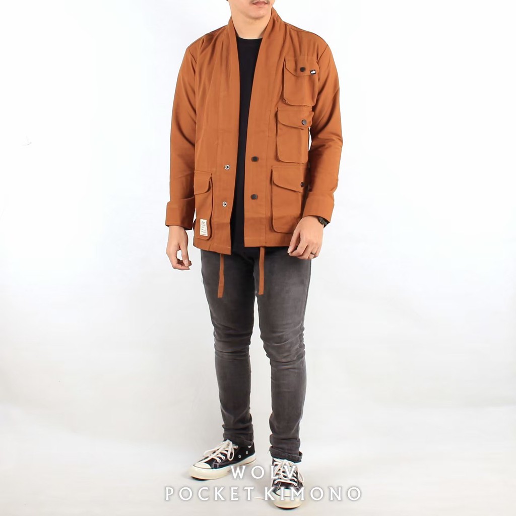 WOLV ORIGINAL KIMONO KEMEJA POCKET Pakaian pria canvas kemeja kimono warna ALMOND seri art KMS303