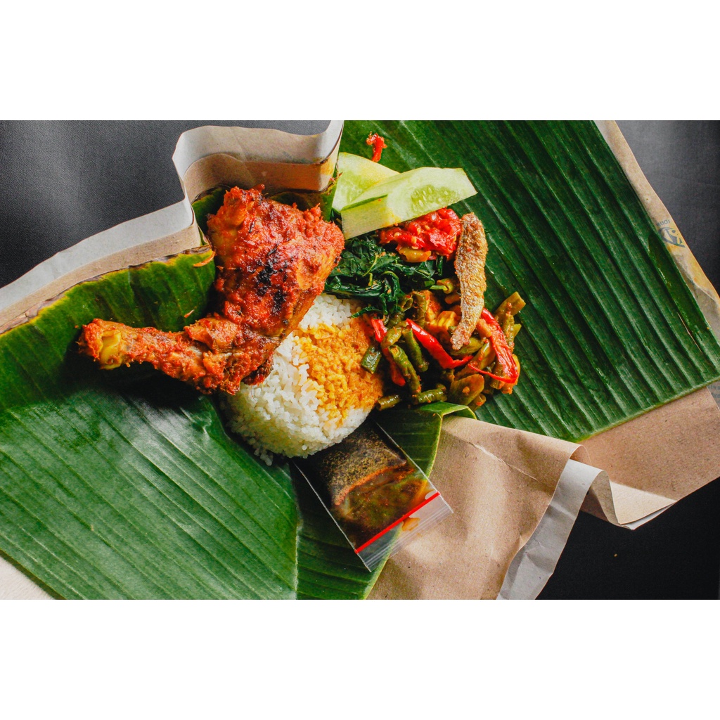 

Nasi Bungkus Ayam Bakar Padang 500 gram