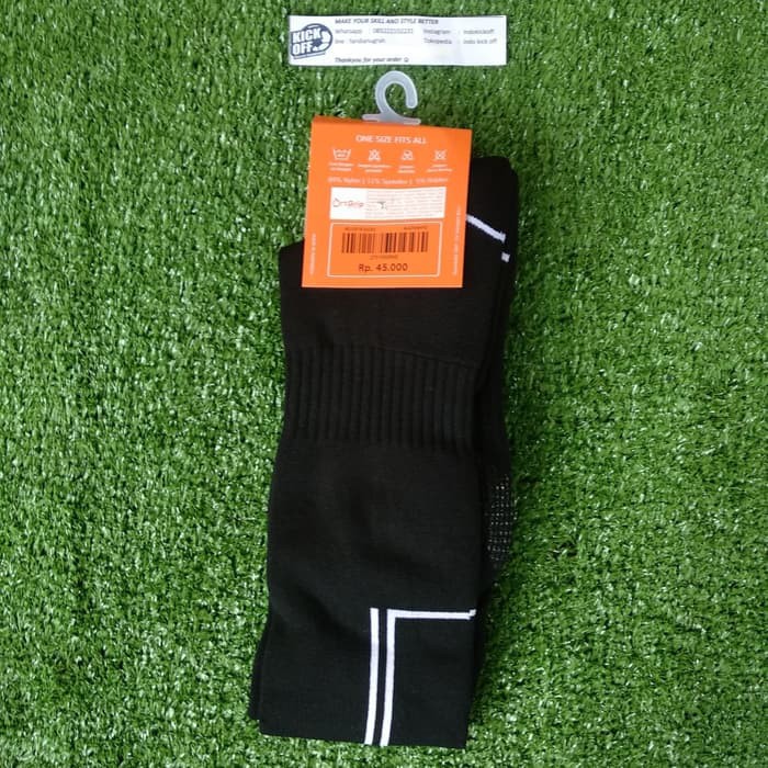 KAOS KAKI BOLA / KAOS KAKI FUTSAL  ORTUSEIGHT HELIOS FB SOCKS - BLACK/ WHITE