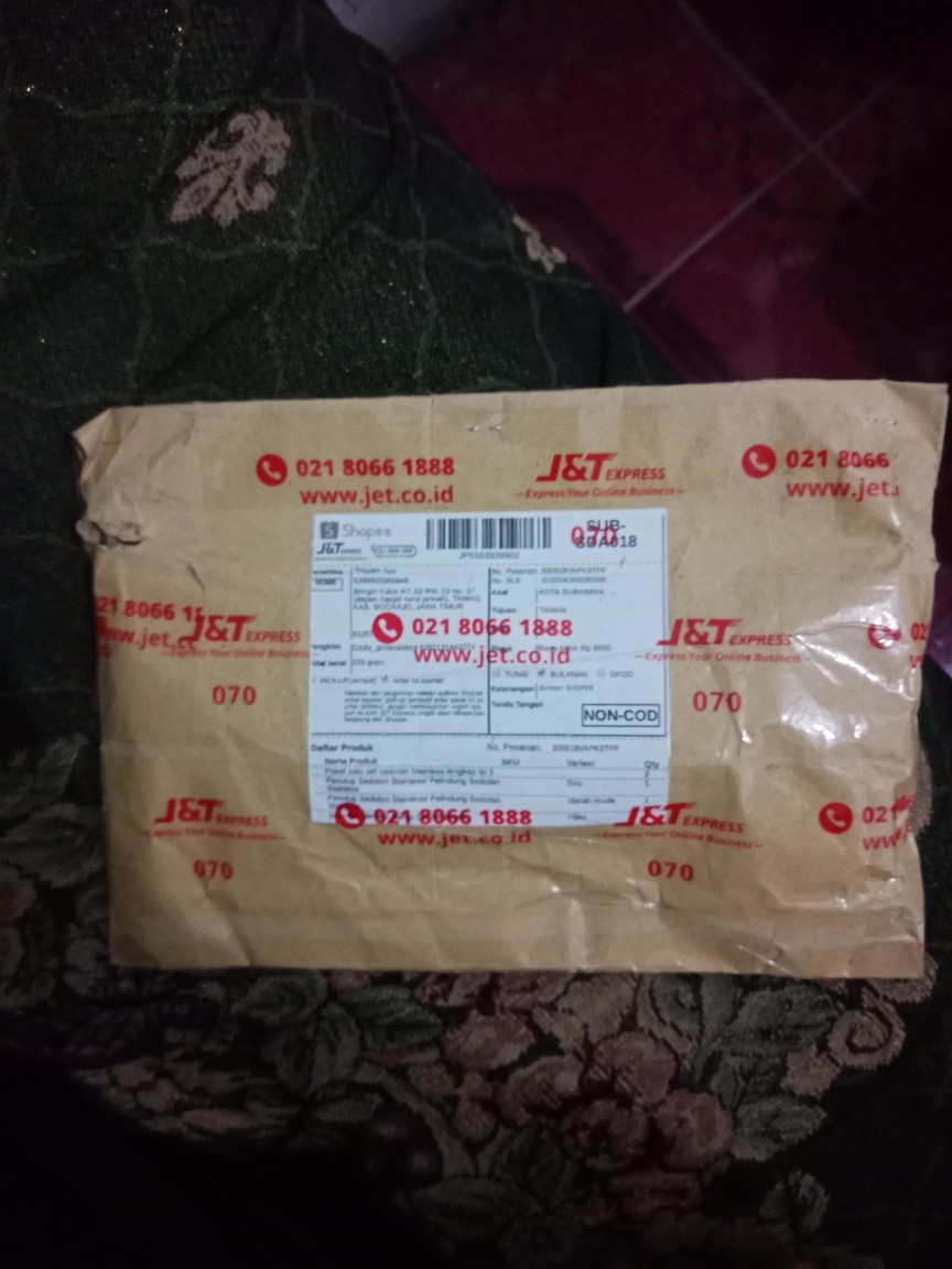 Paket Satu Set Sedotan Stainless Lengkap Isi 3