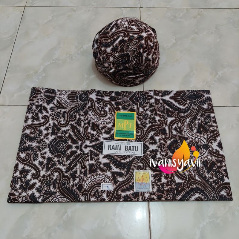 Set Jarik Cewek Cowok + Blangkon, Motif Pisang Bali Putih