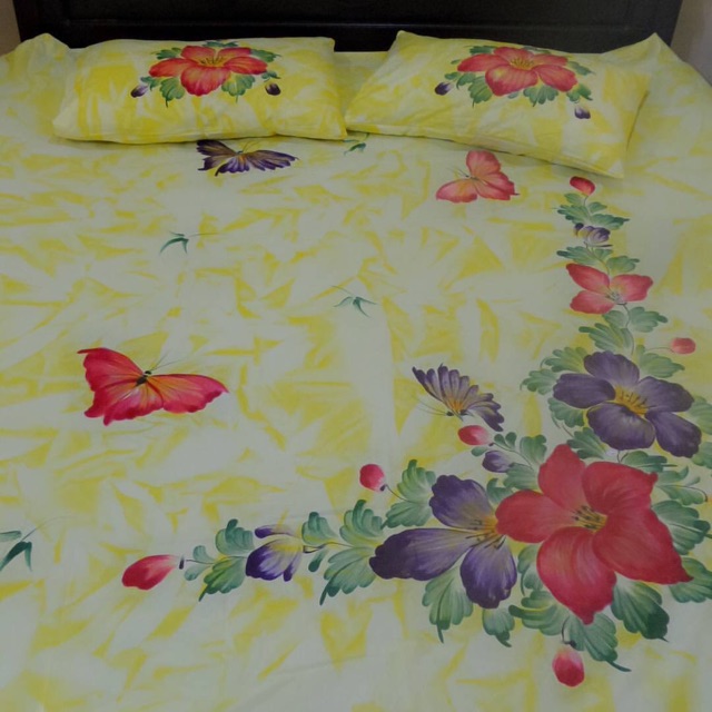 

Sprei lukis bali bunga