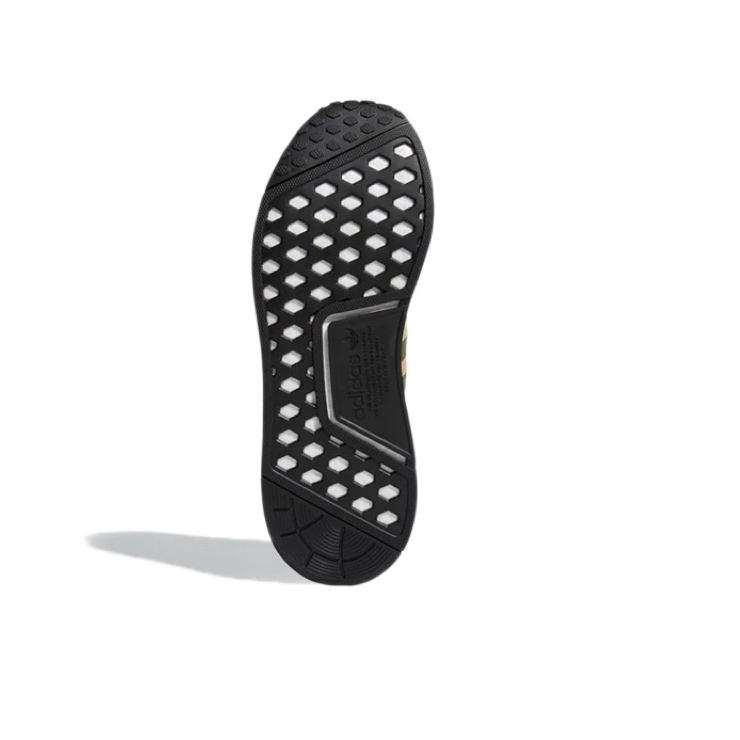 Big Sale.. ADIDAS NMD R1 V2