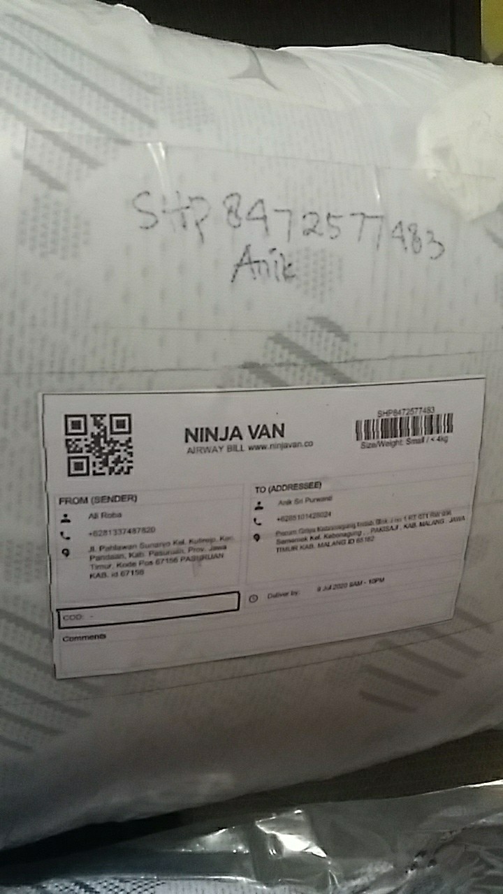 Bantal Diffa Motif Hexagon