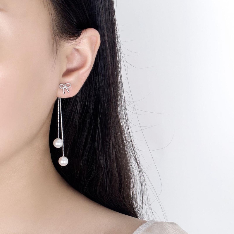 Anting Rumbai Bentuk Ikatan Simpul Geometris Aksen Kristal Kubik Zirkonia Warna Perak Gaya Korea Untuk Wanita