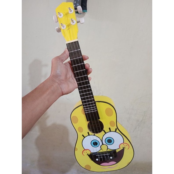 ukulele gambar spiderman/ukulele kado hadiah/gitar mini murah/kentrung senar 4 &amp; senar 3