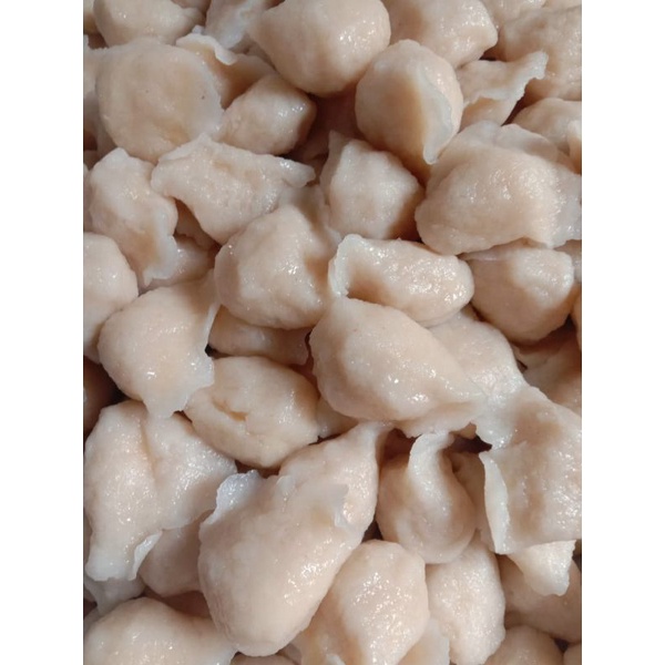 

40 buah campur pempek kulit, pempek lenjer kecil, dan pempek telur kecil