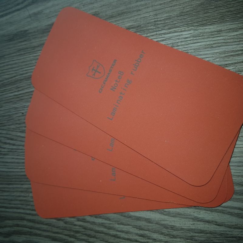 

Red Mat Samsung Note 8