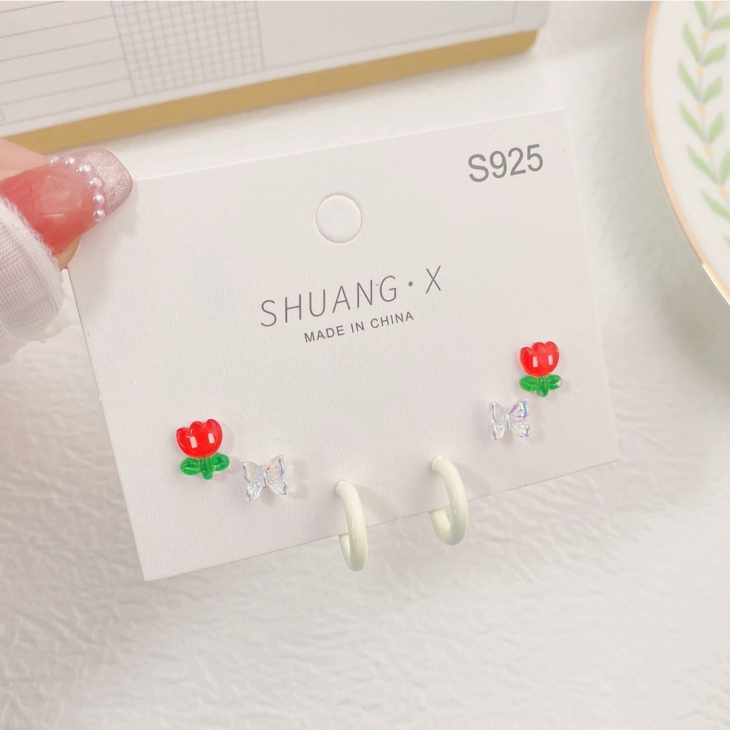 3 Pasang / Set Anting Stud Desain Tulip Butterfly Bahan Resin Untuk Wanita