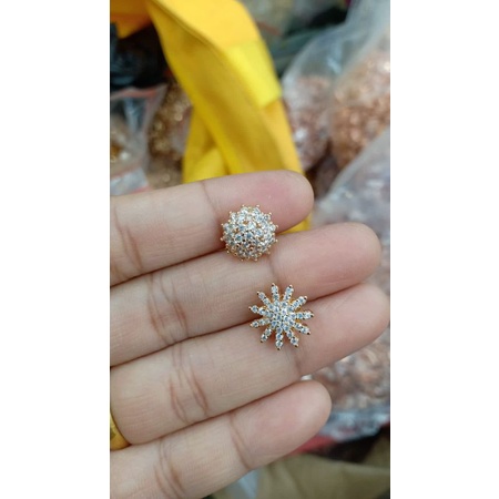 anting tusuk kode 01 replika berlian koleksi Nbc.medan, awet,tahan lama