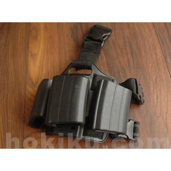 PROMO Safariland M4/AUG magazine dropleg holster - Black | Mainan & Hobi | Aksesoris Airsoft Gun |