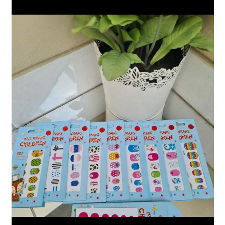HOKKITERUS21 Stiker kuku anak naik children random