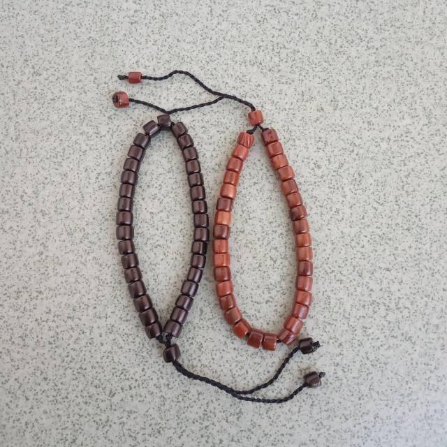 GELANG TASBIH KAUKAH MARDJAN 33
