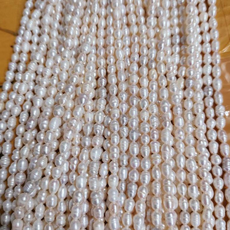 Mutiara Air Tawar Oval 4-5Mm Ukuran Beras 56 Butir