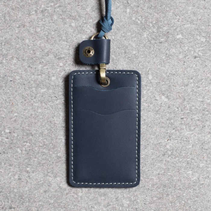 

Jual Id Card Holder "Galia" - Navy Terlaris