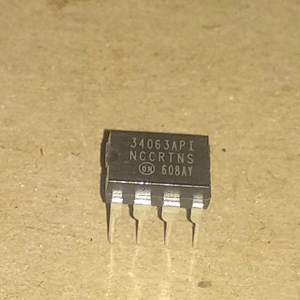 Unik IC MC34063 MC34063A MC34063API 34063API MC 34063 A API Terlaris