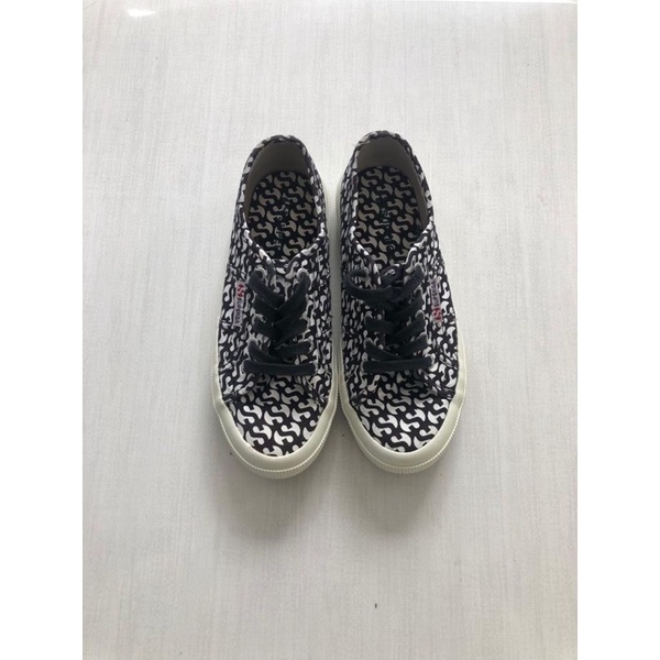 preloved sepatu superga