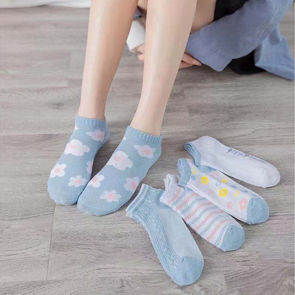 INFY - Kaos Kaki Wanita Motif Bunga Biru Fashion Korea Women Sock Import Murah KK004