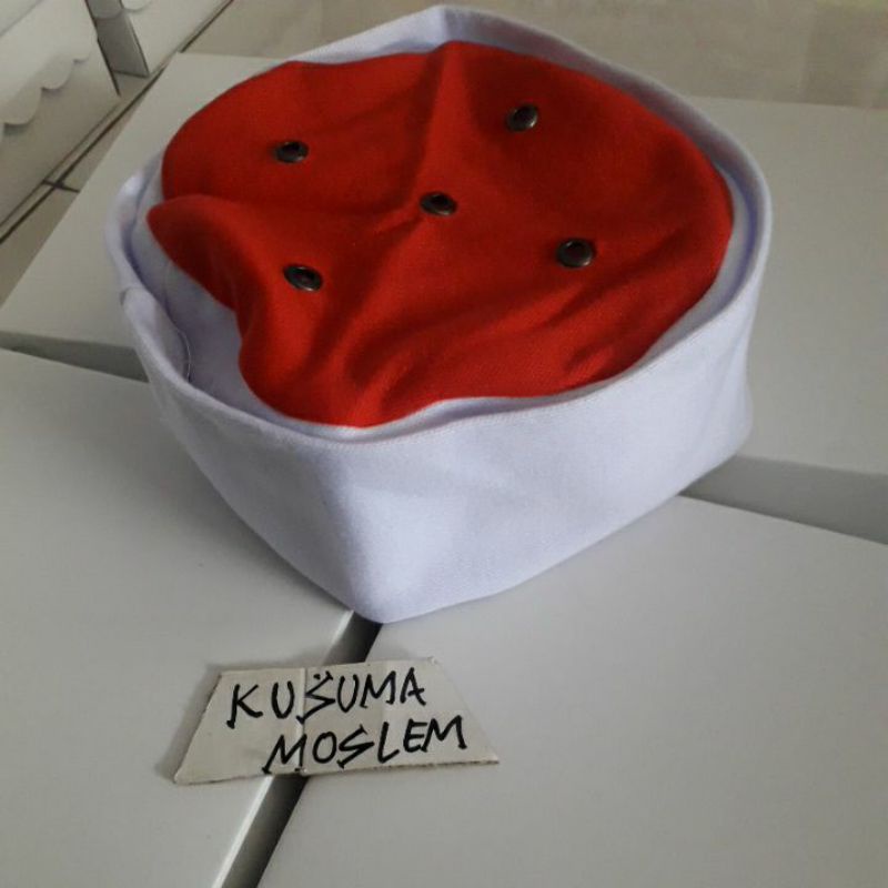 Kopyah maiyah/cak nun
