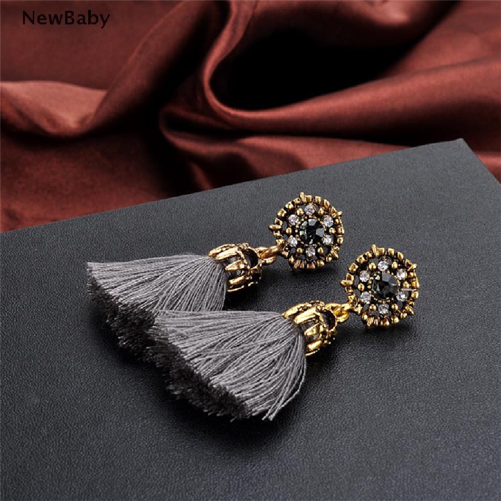 Anting Tusuk Gantung Wanita Desain Rumbai Hias Kristal / Berlian Imitasi Retro Untuk Hadiah