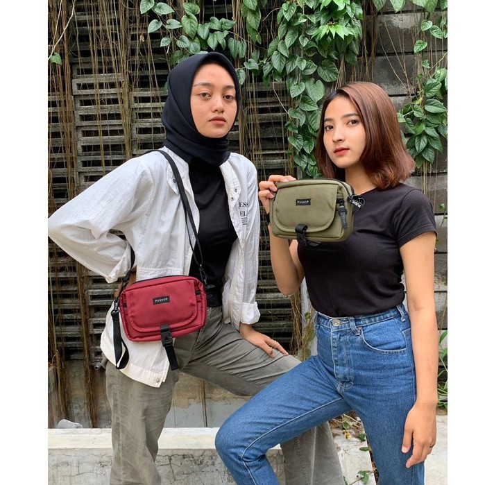 Tas Selempang Hand Bag Slingbag Organiser Pria Wanita Pushop Chelsy